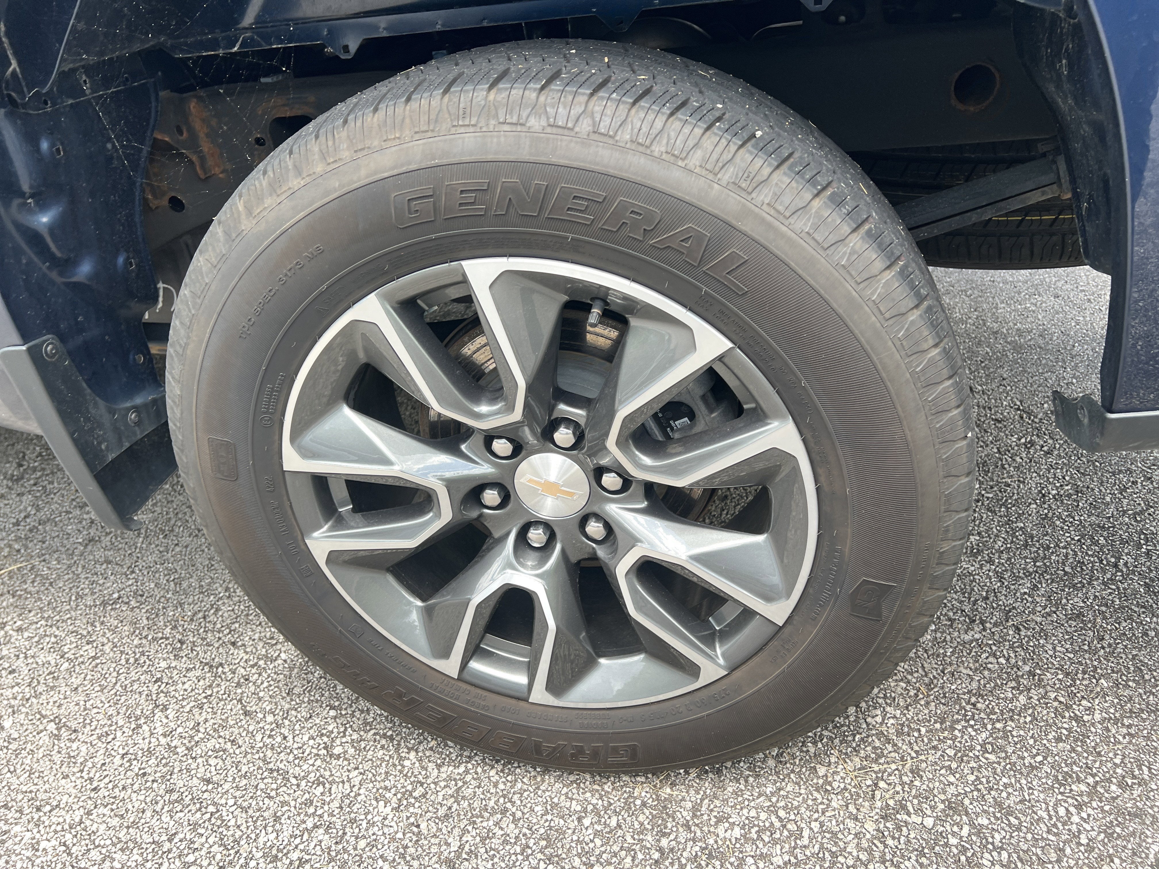 2023 Chevrolet Silverado 1500 LT (2FL)