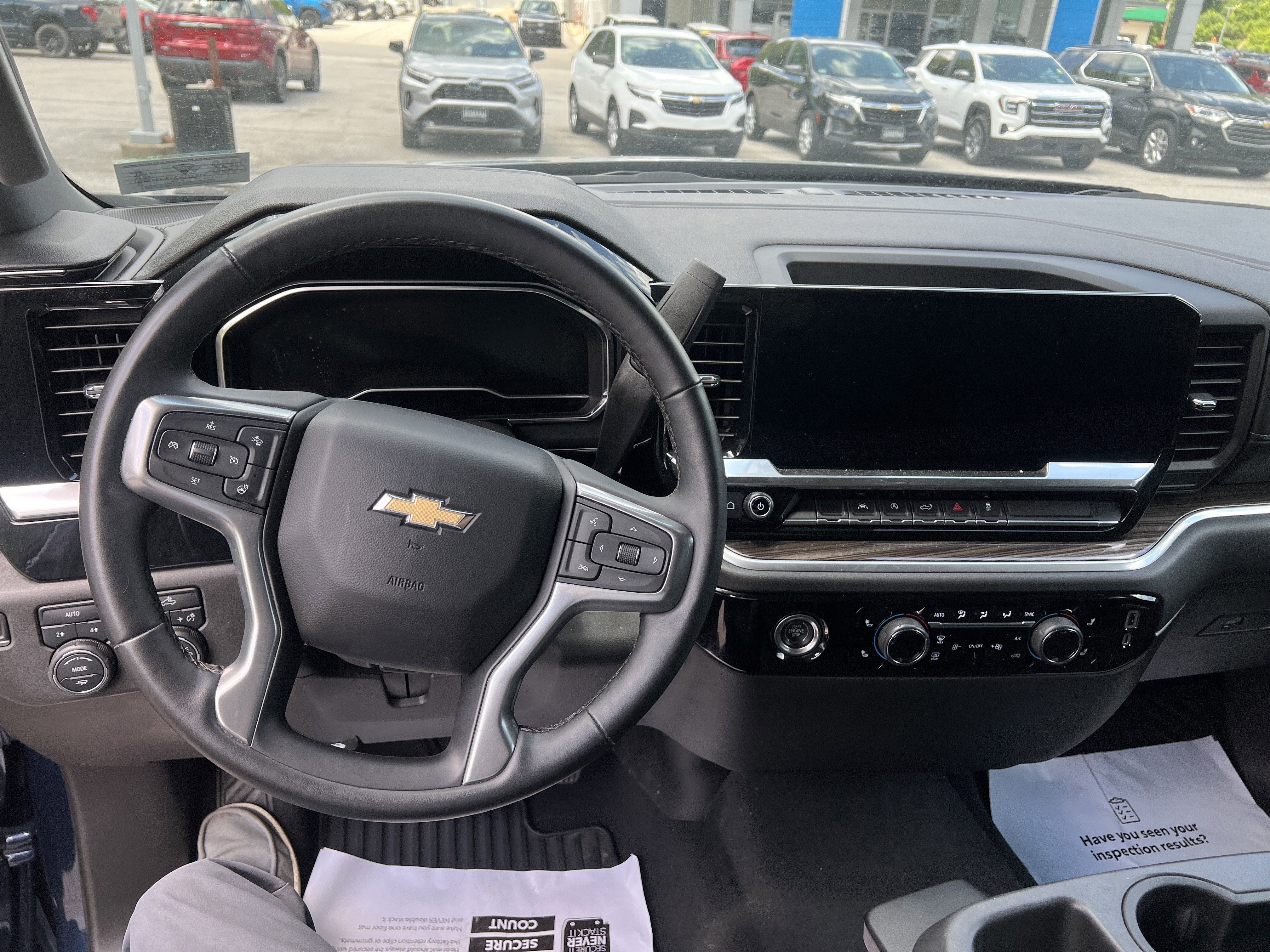 2023 Chevrolet Silverado 1500 LT (2FL)