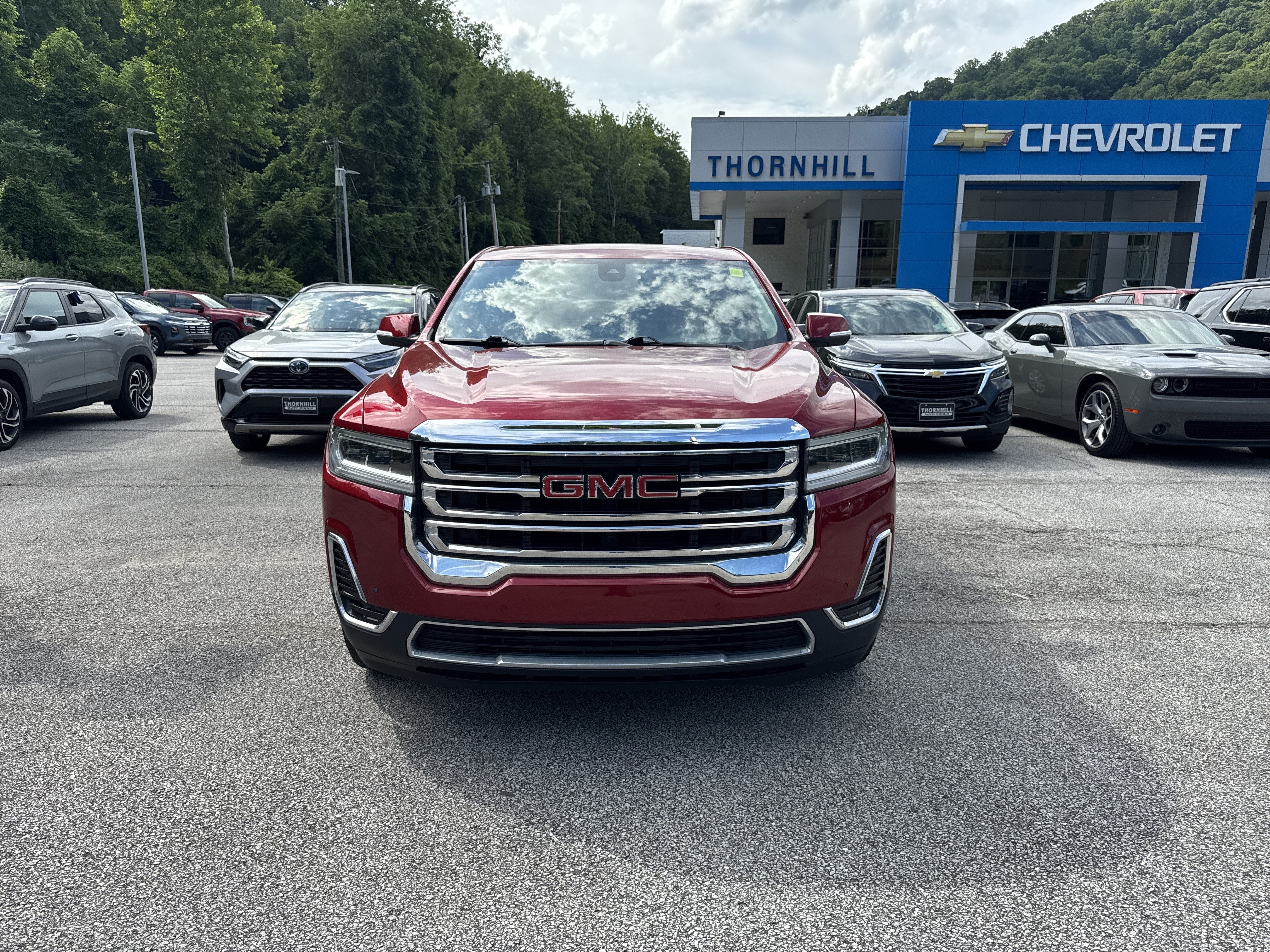 2023 GMC Acadia SLE