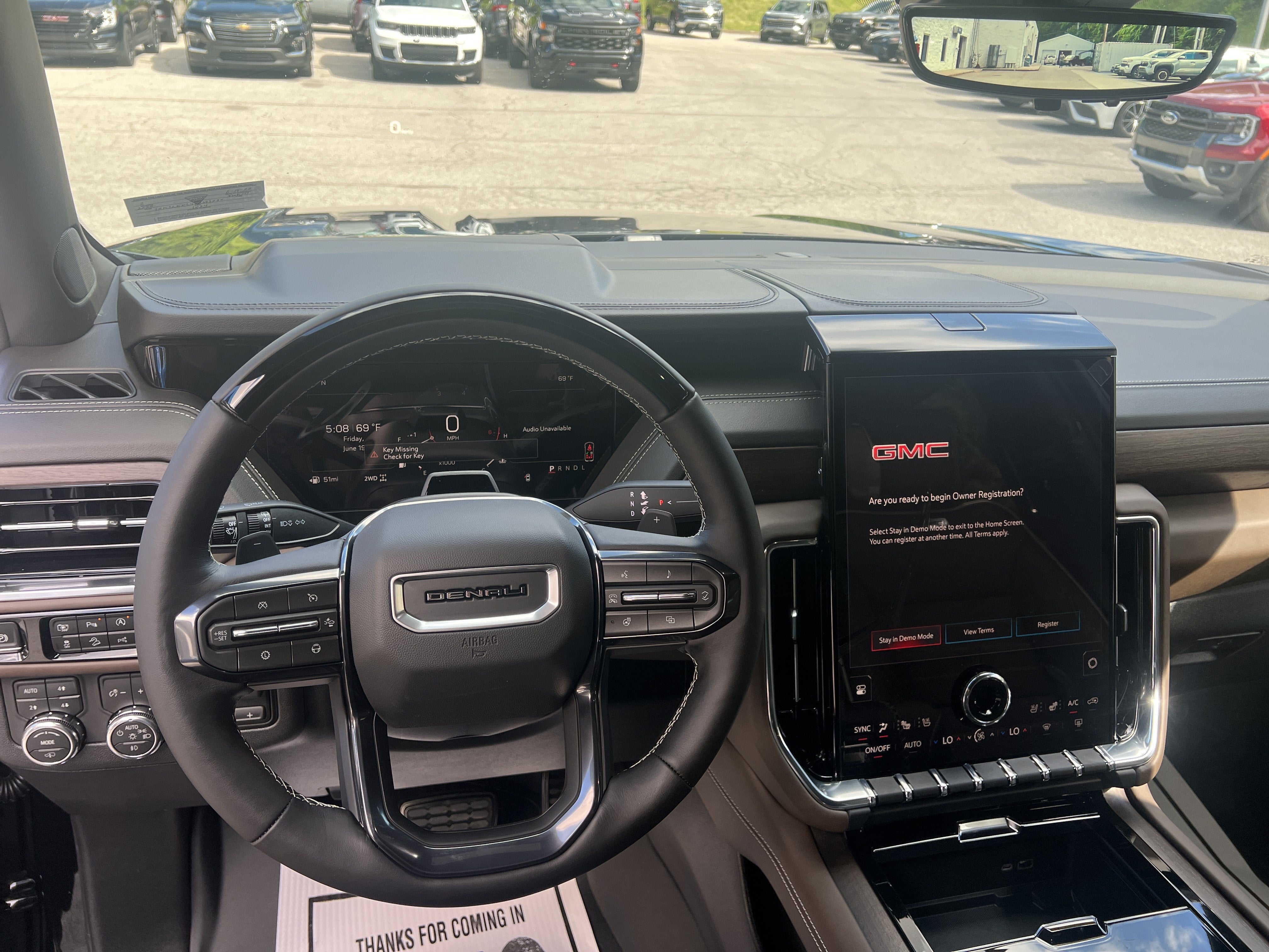 2026 GMC Yukon Denali Ultimate - Photo 7
