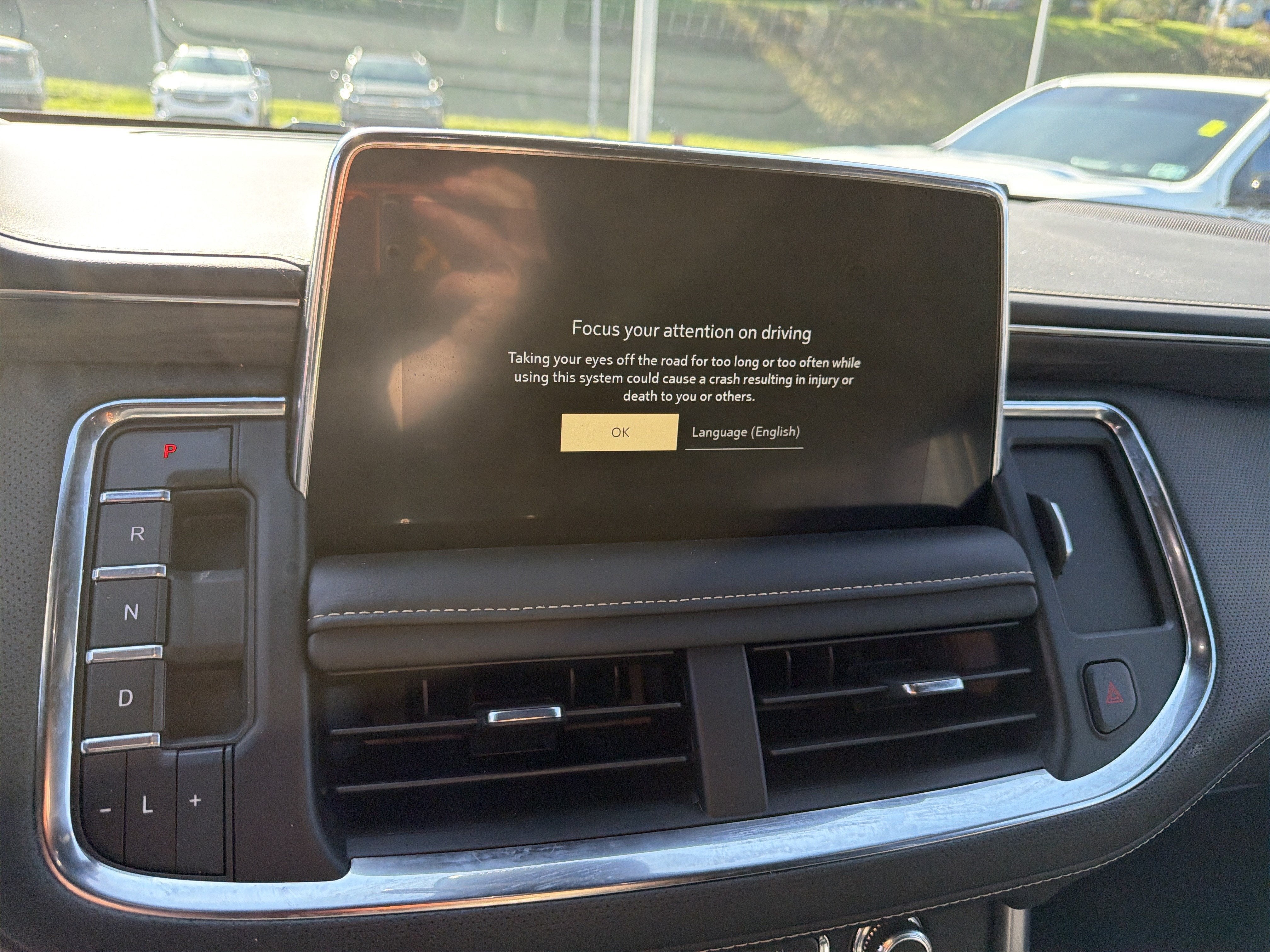 2024 GMC Yukon XL SLT