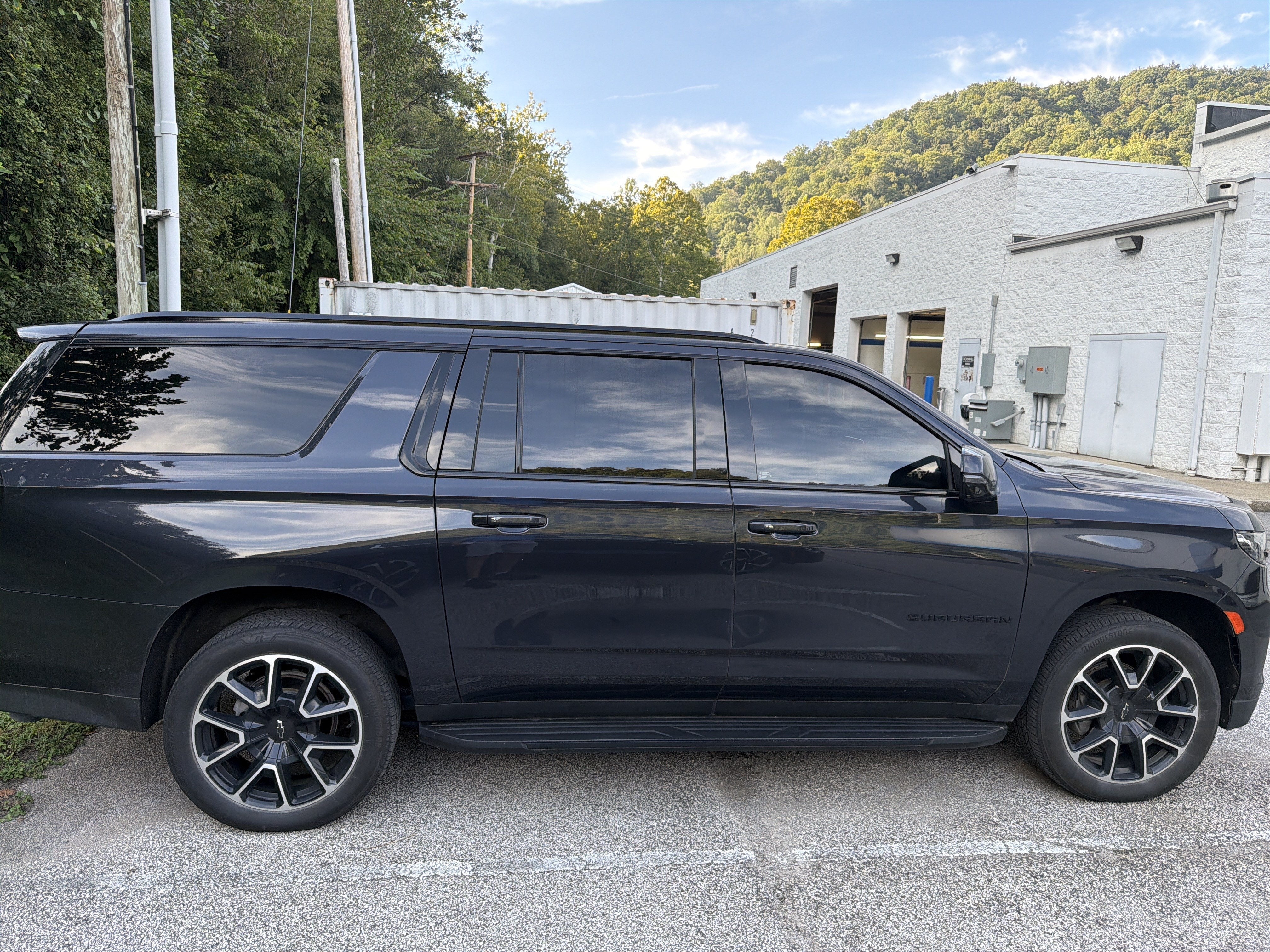 2024 Chevrolet Suburban RST