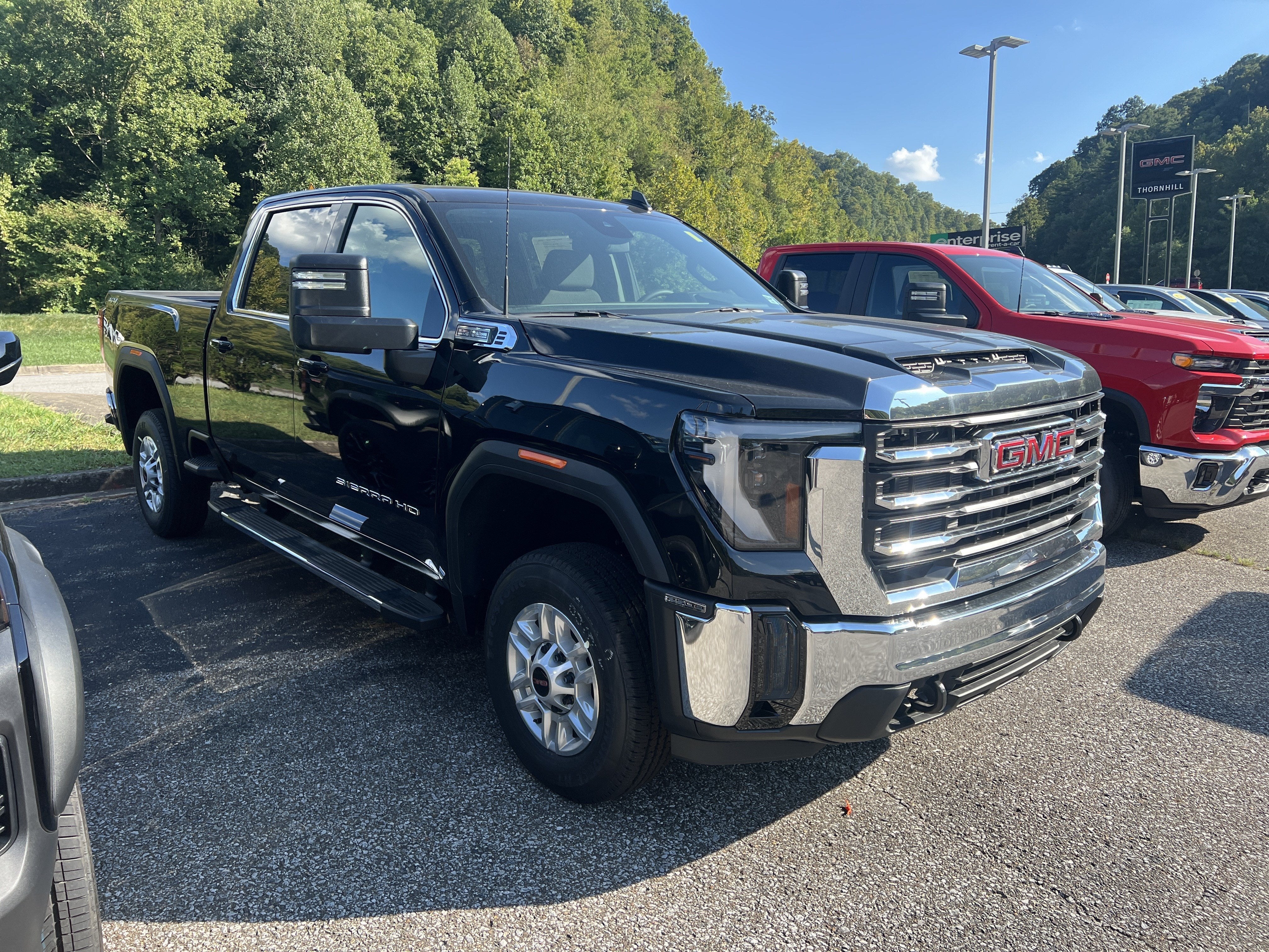 2026 GMC Sierra 2500 HD SLE