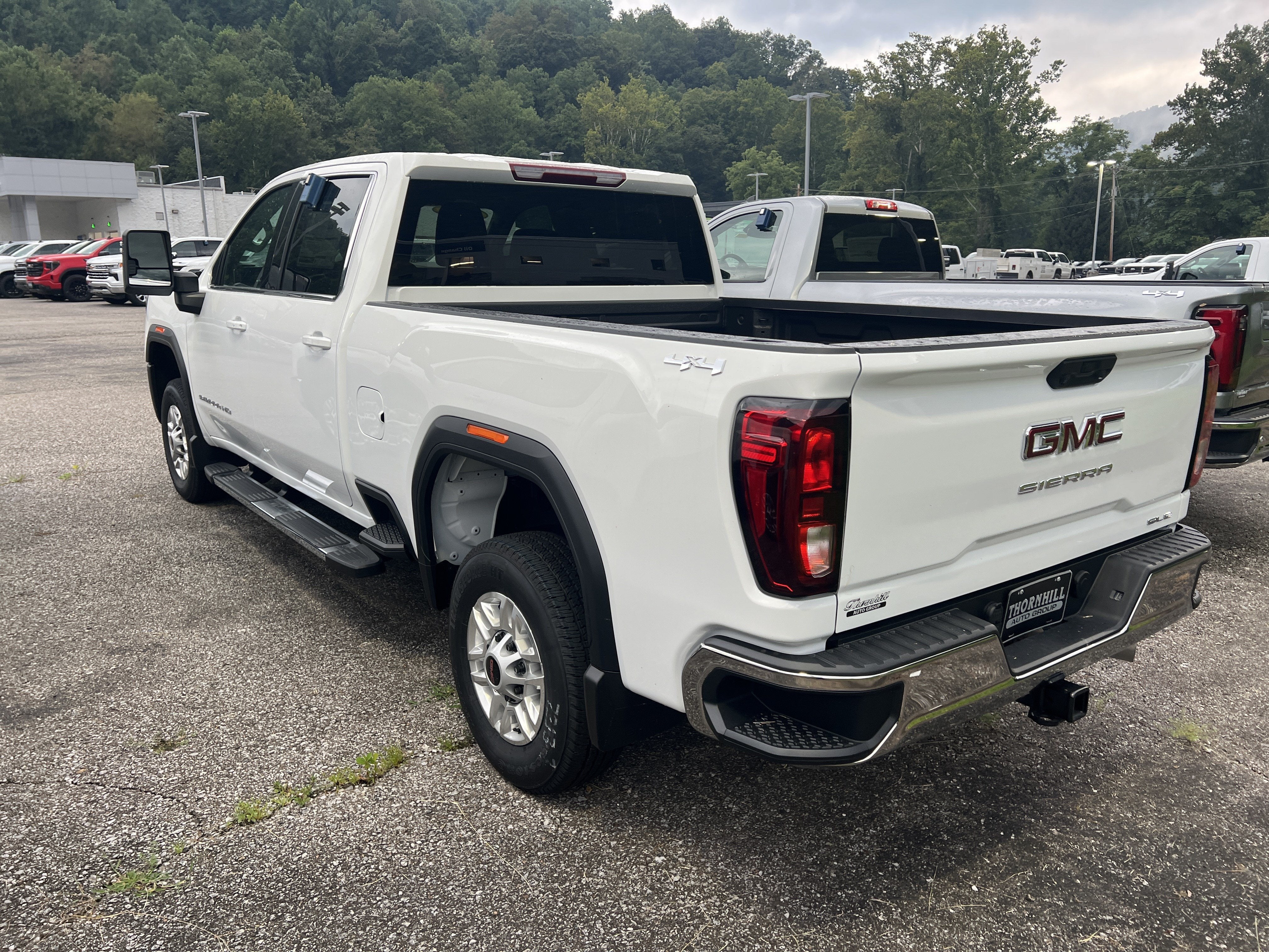 2026 GMC Sierra 2500 HD SLE