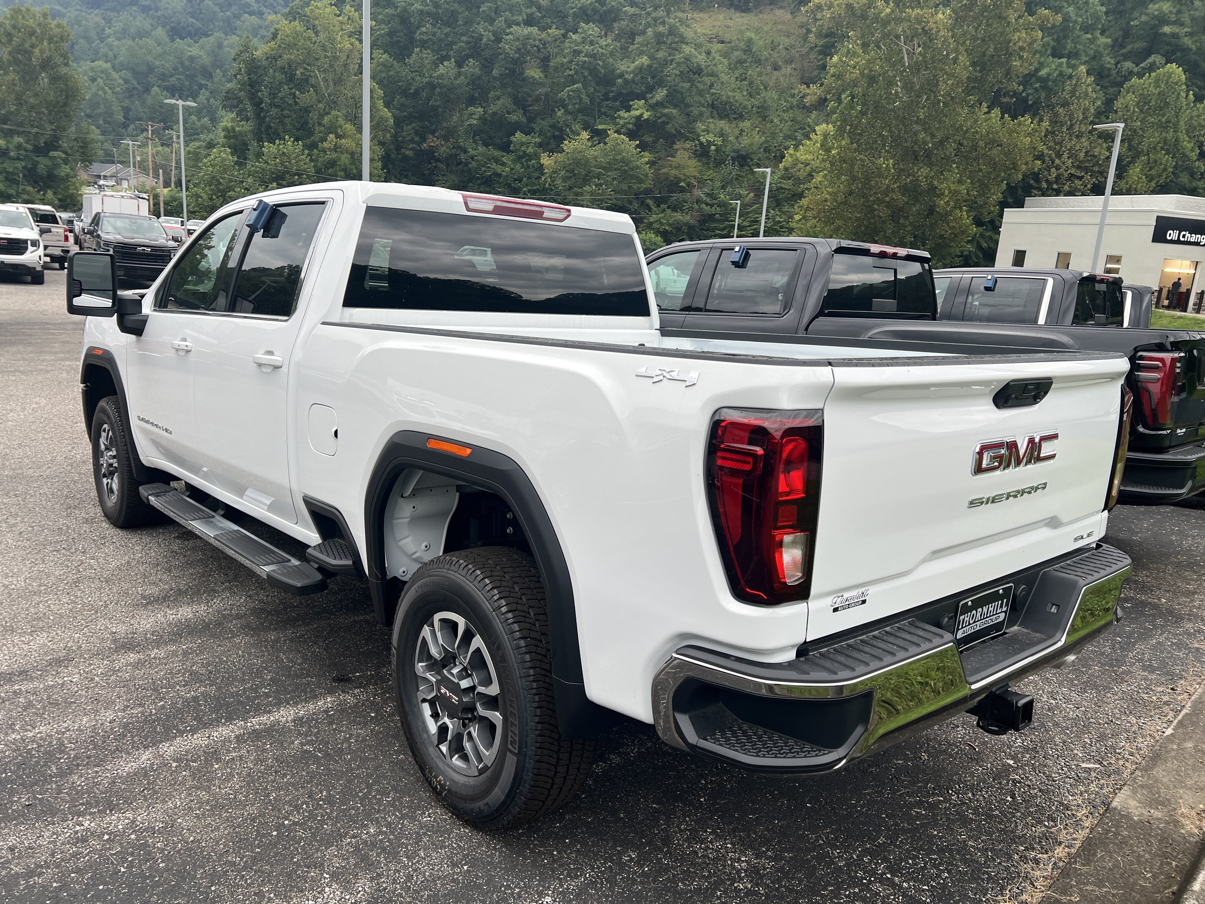 2026 GMC Sierra 3500 HD SLE
