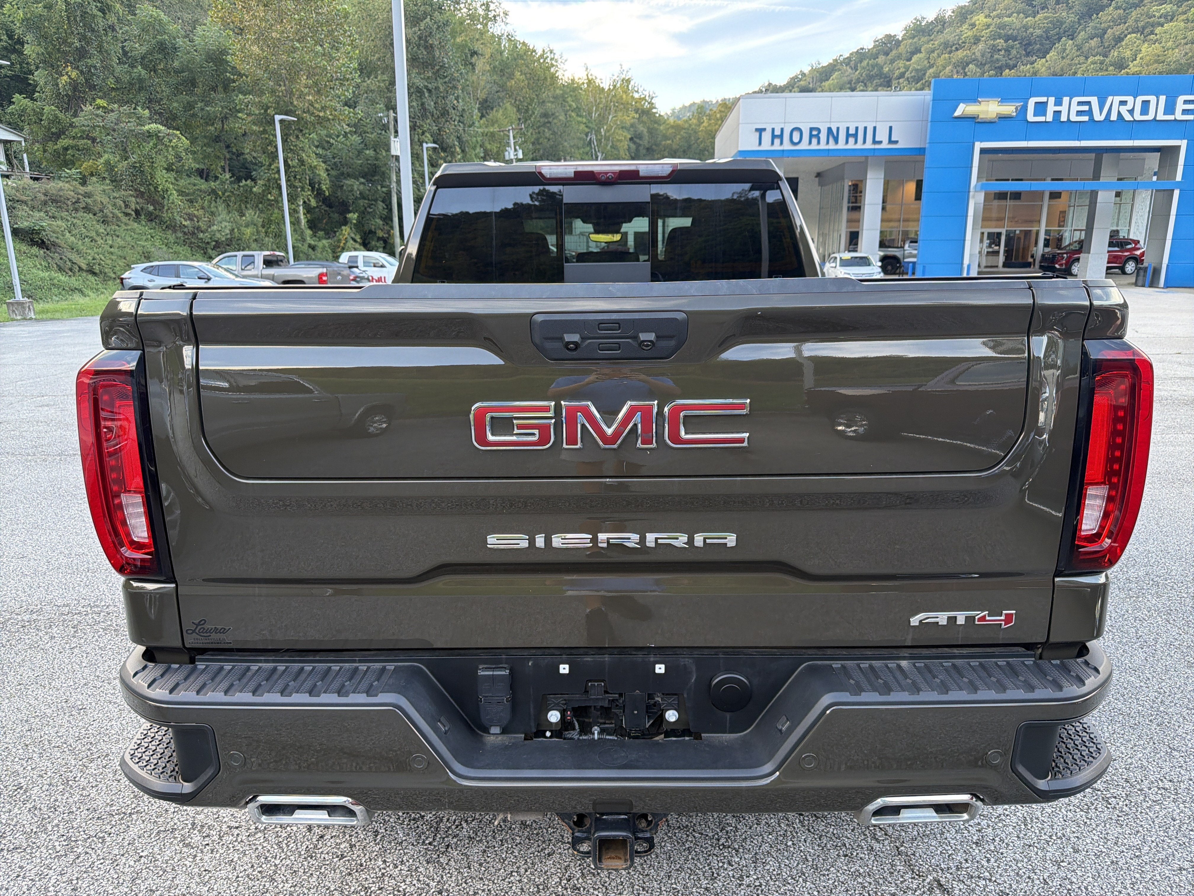 2024 GMC Sierra 1500 AT4