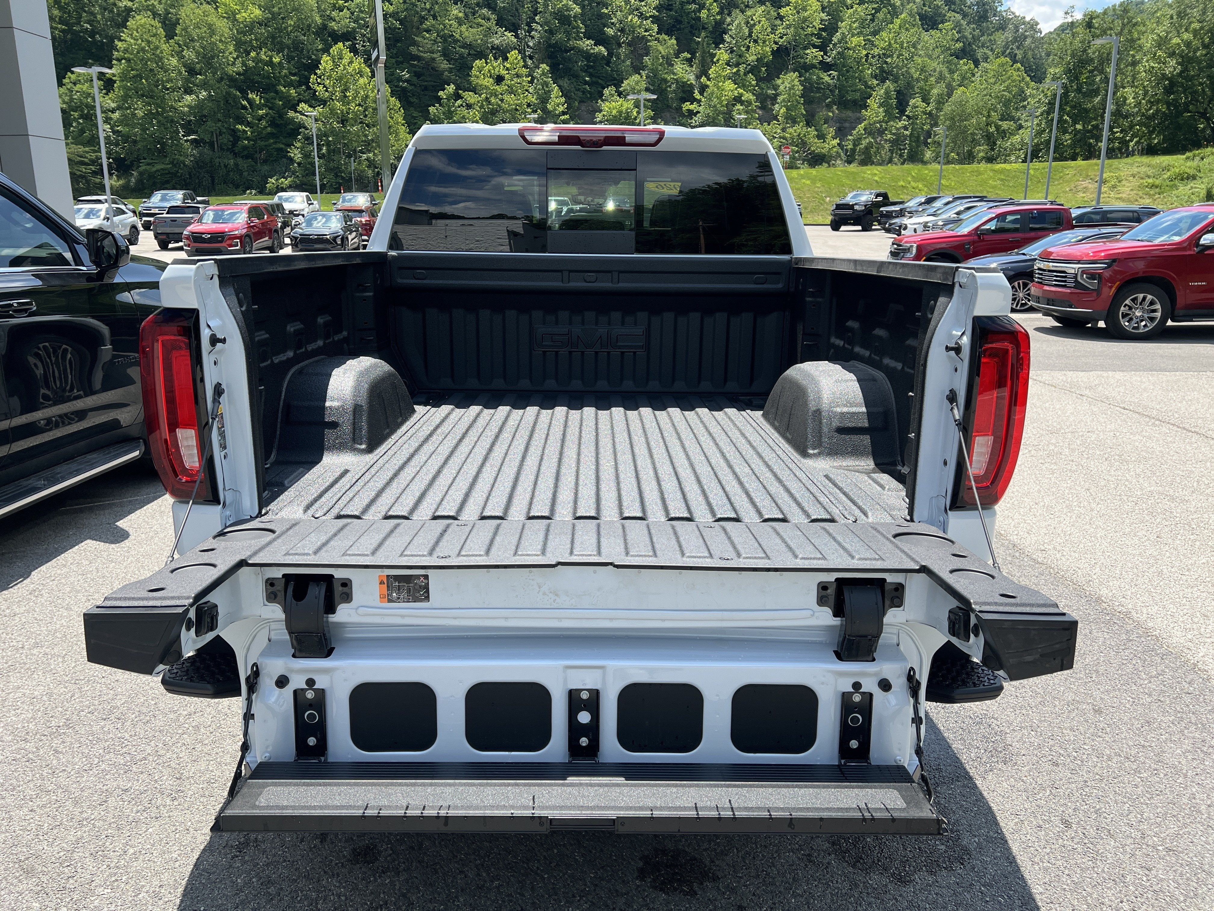 2026 GMC Sierra 1500 Denali Ultimate - Photo 15
