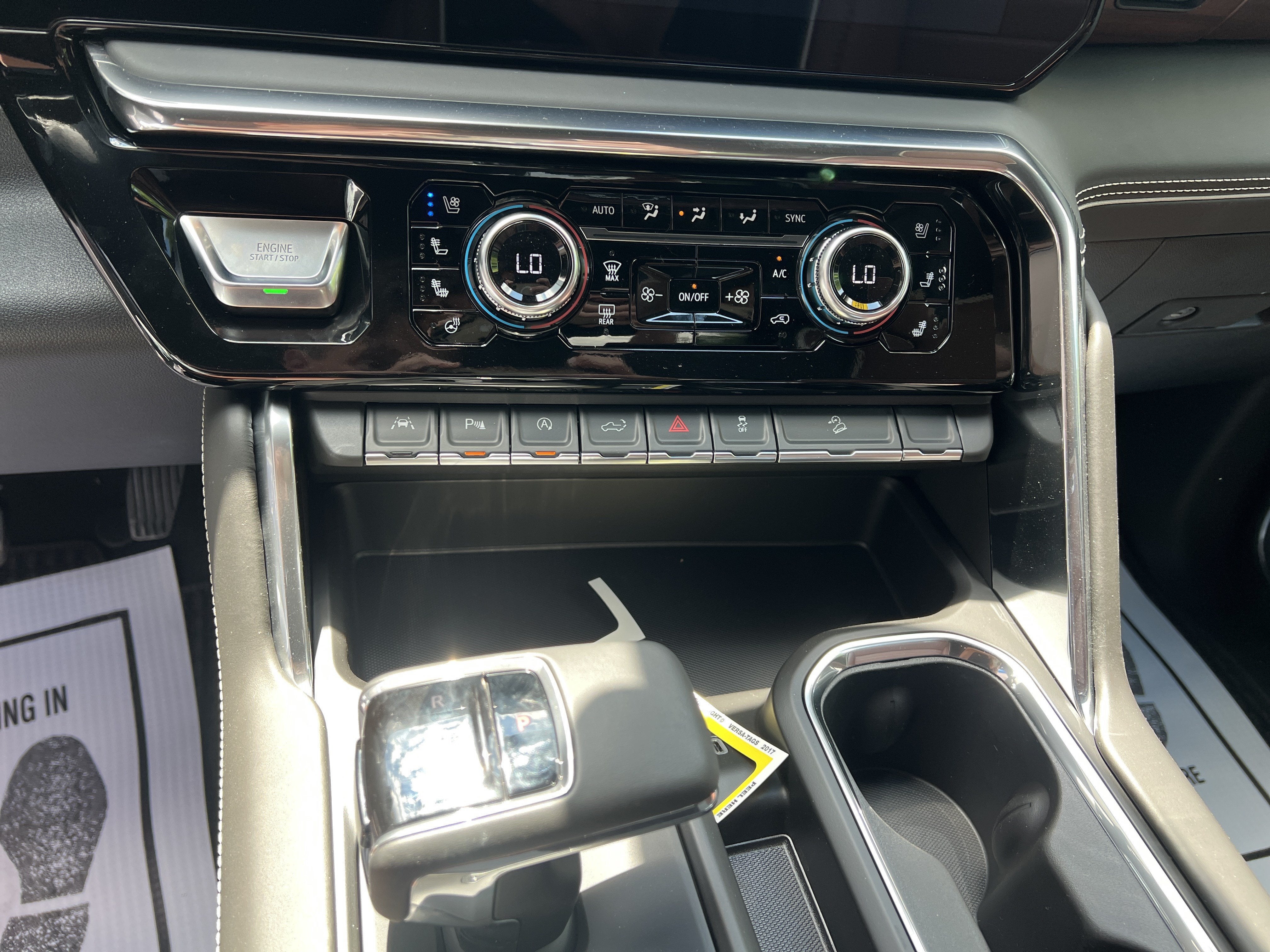 2026 GMC Sierra 1500 Denali Ultimate - Photo 8