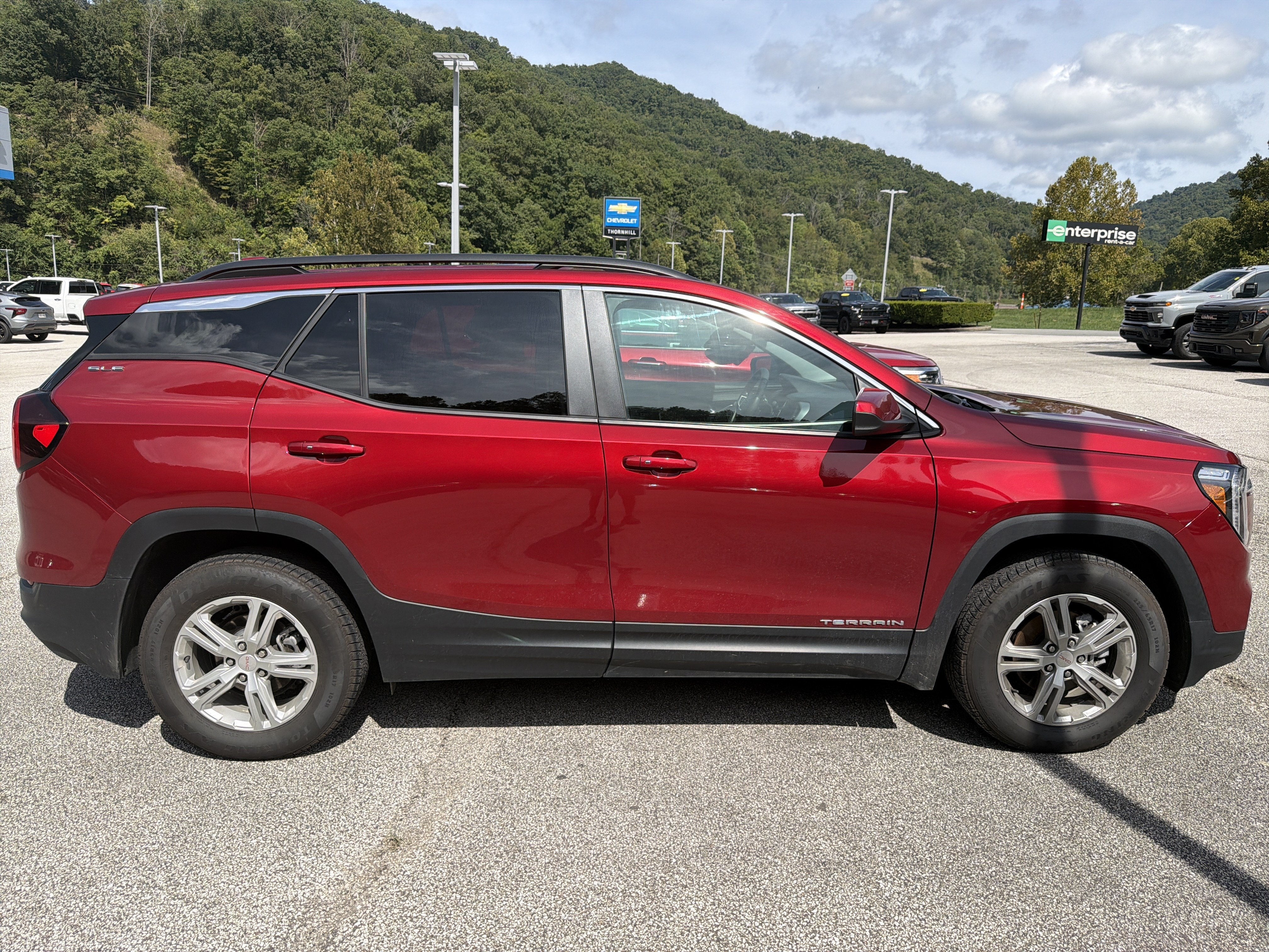 2024 GMC Terrain SLE