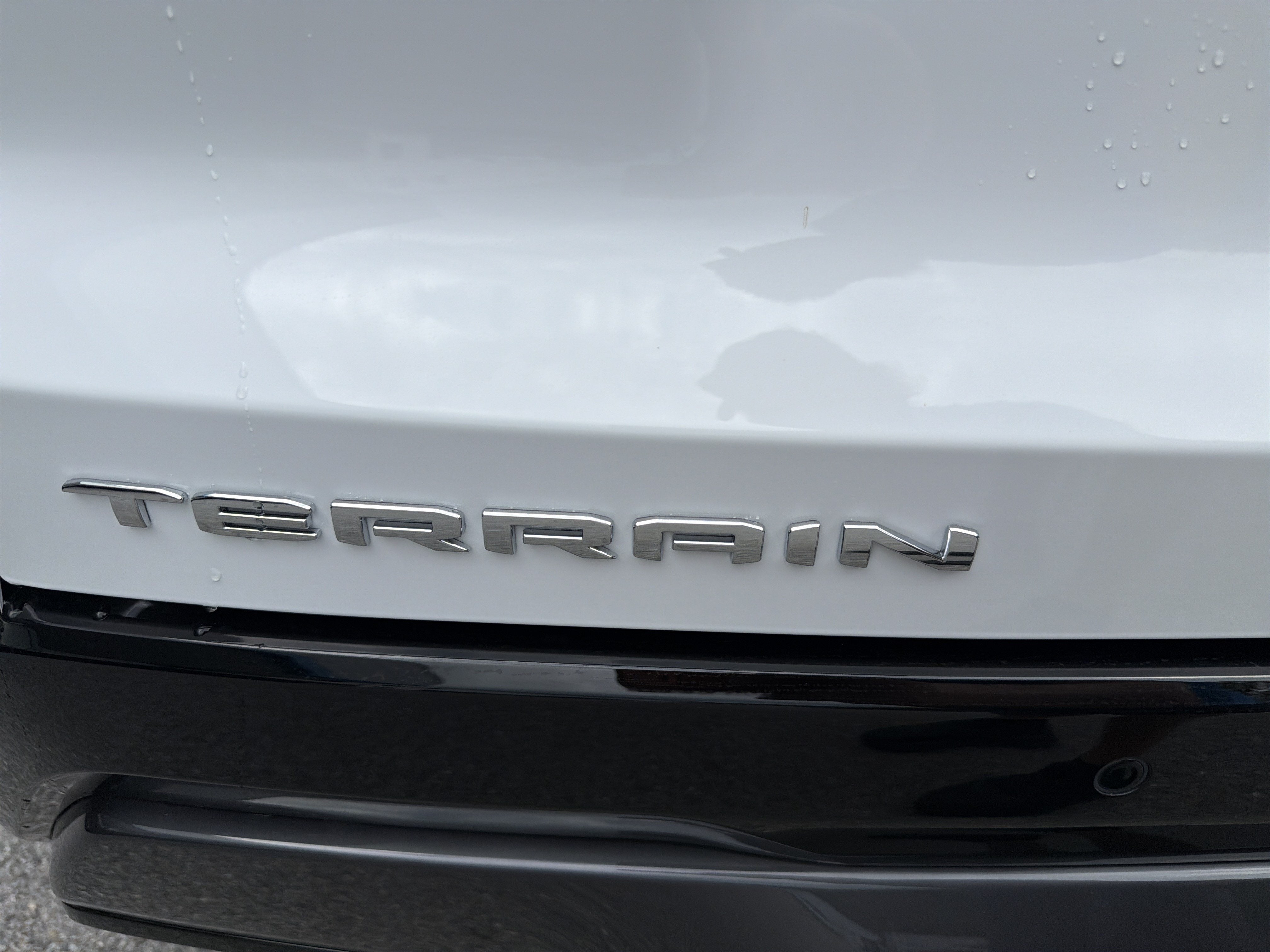 2027 GMC Terrain AT4