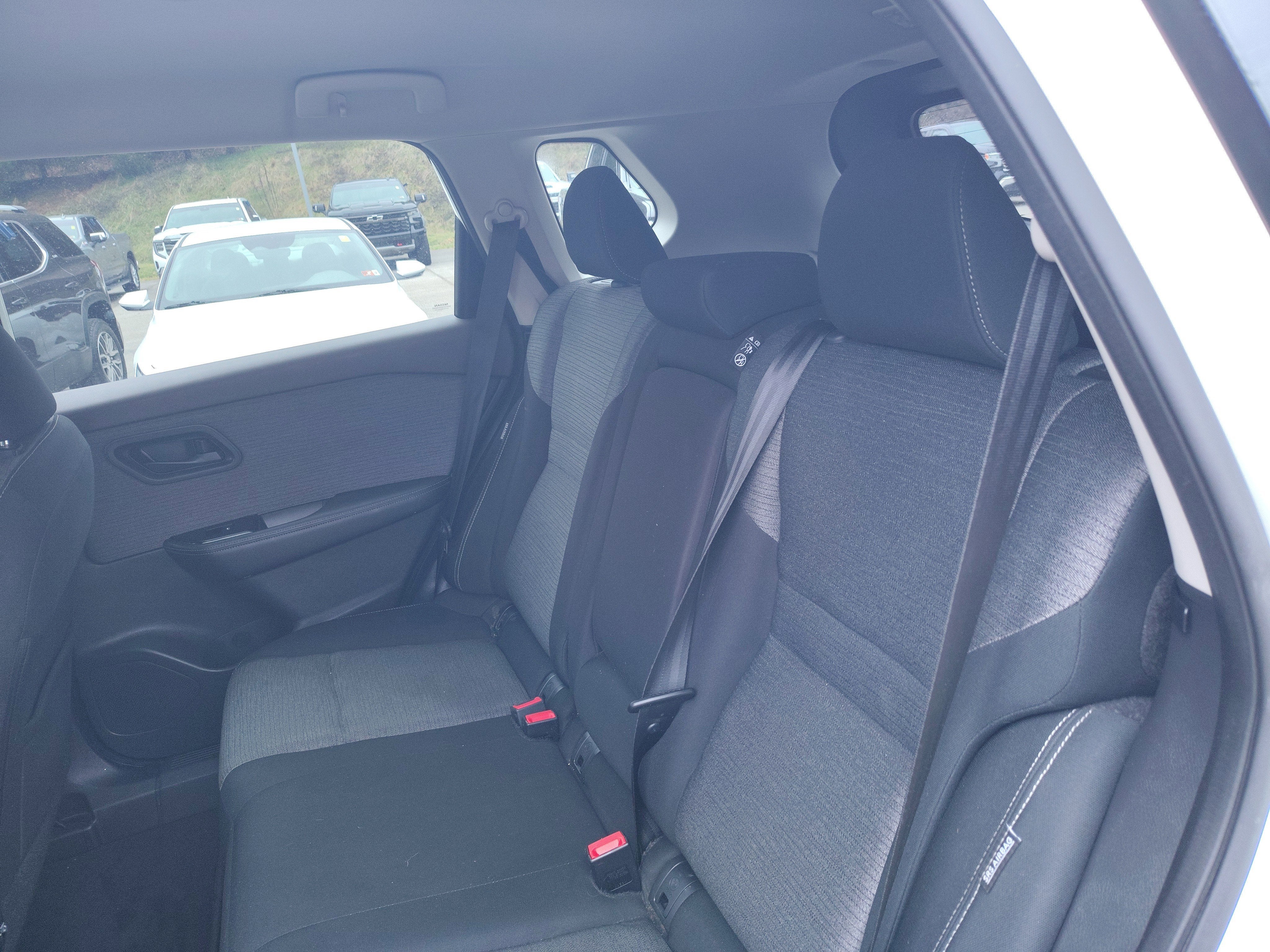 2022 Nissan Rogue S