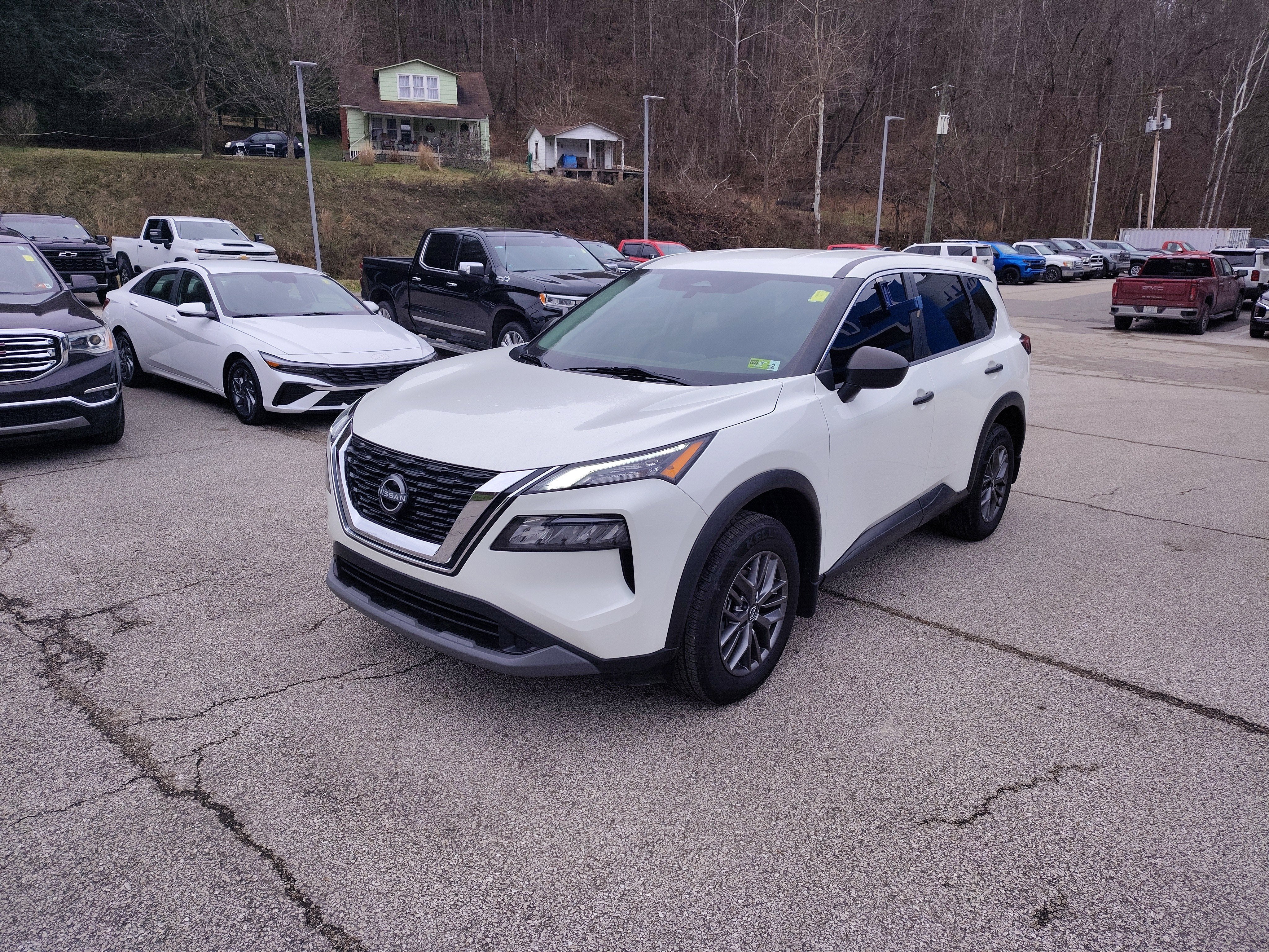 2022 Nissan Rogue S