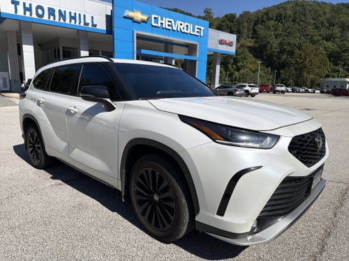 2025 Toyota Highlander XSE