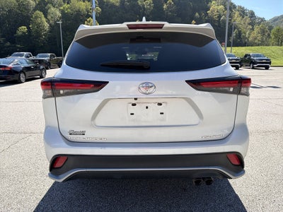 2025 Toyota Highlander XSE