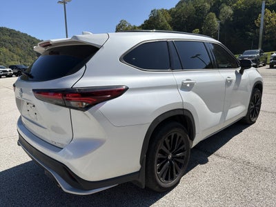 2025 Toyota Highlander XSE
