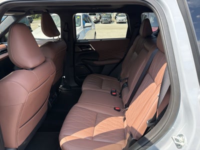 2025 Mitsubishi Outlander SEL