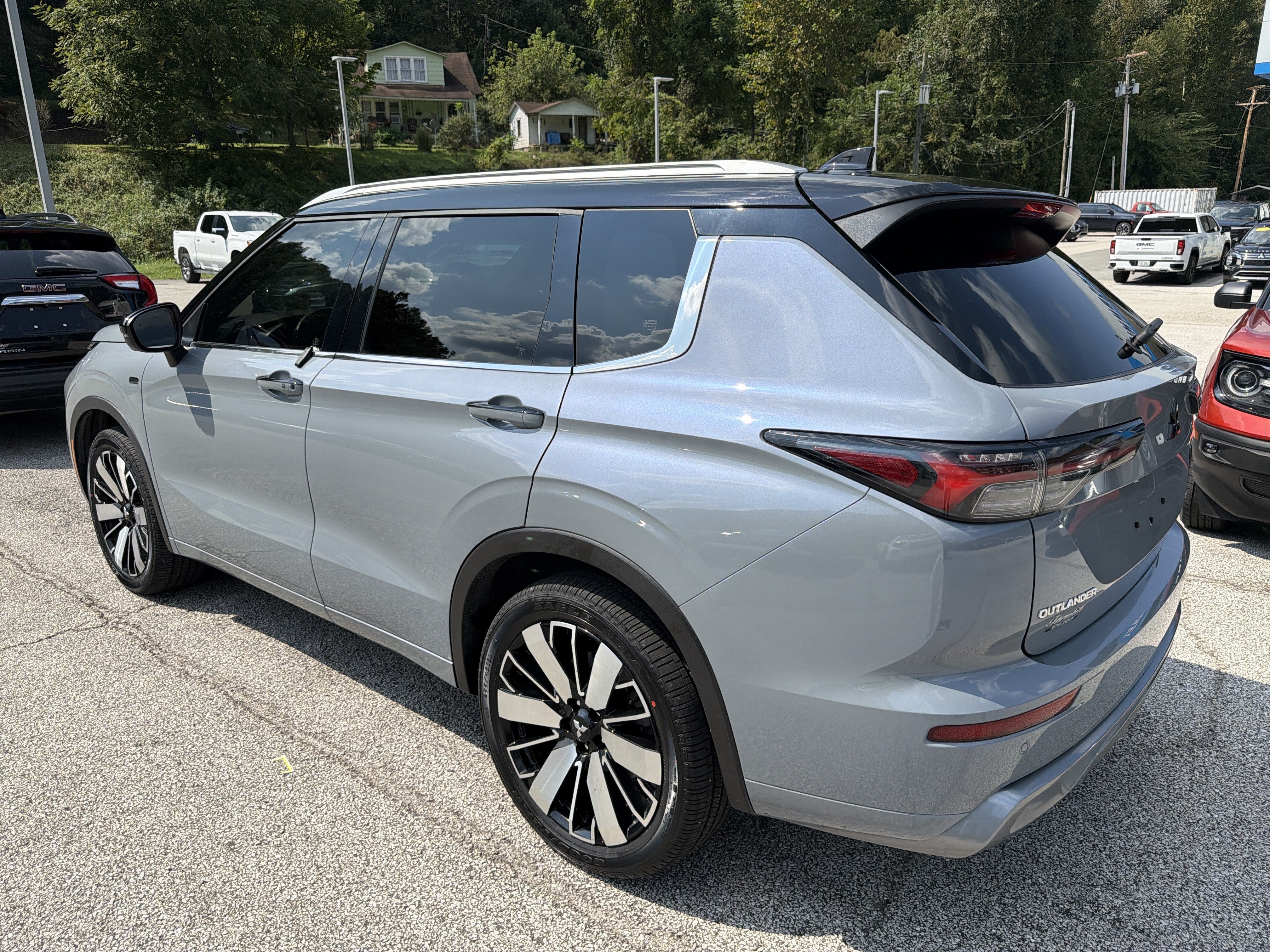 2025 Mitsubishi Outlander SEL