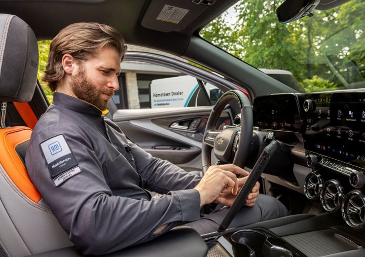Thornhill GM Superstore GMC Mobile Service Technician